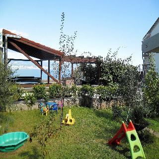 Kestenovi Dvori Apartman *